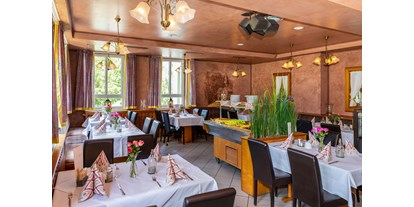 Hochzeit - Trauung im Freien - Nordhessen - Restaurant - Restaurant & Landhotel "Zum Niestetal"