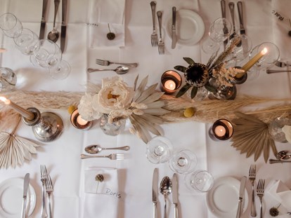 Hochzeit - Art der Location: Gasthaus - Idee für Tisch-Deko - Brackstedter Mühle - Hotel & Restaurant