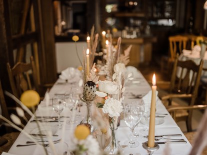 Hochzeit - Geeignet für: Eventlocation - Idee für Tisch-Deko - Brackstedter Mühle - Hotel & Restaurant
