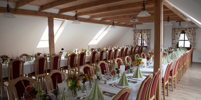 Hochzeit - Geeignet für: Eventlocation - Bezirk Sankt Veit an der Glan - Saal 
(c)Foto Helga Rader - Jägerwirt Dreifaltigkeit
