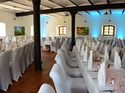 Hochzeit - Candybar: Saltybar - Der Festsaal des Stanglbräu bietet Platz für bis zu 120 Hochzeitsgäste. - Stanglbräu
