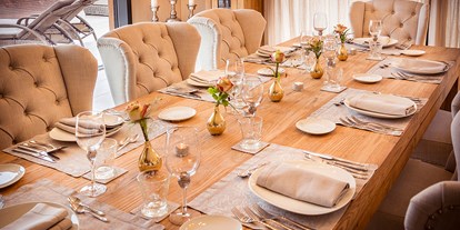 Hochzeit - Hochzeits-Stil: Modern - Stainz - Kulinarik-Angebot - Private Dinings im kleinen Rahmen oder Catering - Golden Hill Country Chalets & Suites