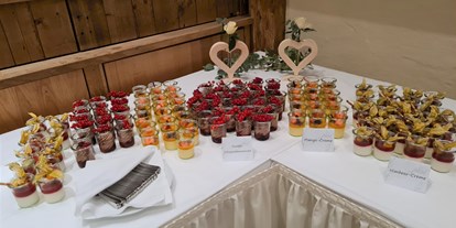 Hochzeit - Hochzeits-Stil: Boho-Glam - Mils bei Imst - Milser Stadl, Dessert-Buffet - Trofana Tyrol