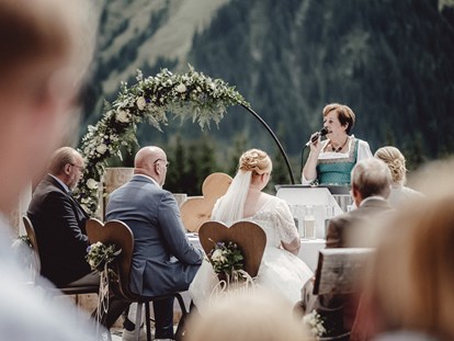 Hochzeit - Frühlingshochzeit - Österreich - Berghochzeit beim VIEW in 6622 Berwang. - Das View - the Pop-Up