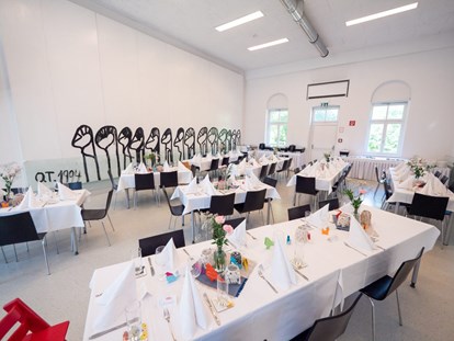 Hochzeit - Geeignet für: Vernissage oder Empfang - Höbersdorf - Cafe Bistro am Campus