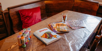 Hochzeit - Candybar: Donutwall - Erkrath - Aufgebaute Kinderecke - Gasthaus In Der Strassen