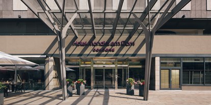 Hochzeit - Parkplatz: kostenpflichtig - Eingang  - Hotel Mondial am Dom Cologne-MGallery