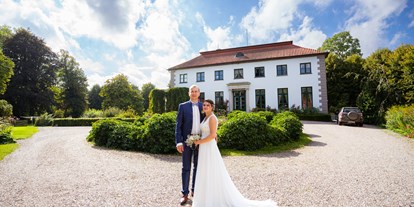 Hochzeit - Umgebung: am Land - Lensahn - Herrenhaus Gut Petersdorf - Gut Petersdorf