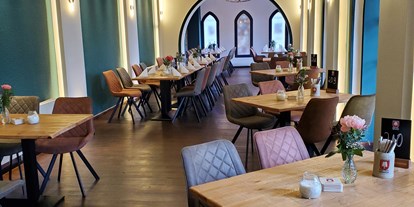 Hochzeit - Art der Location: Restaurant - Niederrhein - Burgsaal - Wirtshaus & Hotel Landsknecht