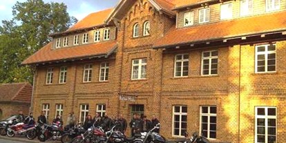 Hochzeit - Art der Location: Eventlocation - Mecklenburg-Vorpommern - die Motorradfreunde zu Gast - Bolter Mühle