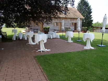 Hochzeit - Art der Location: Restaurant - Burgenland - Empfang und/oder Agape unter der Rotbuche - Das Eisenberg