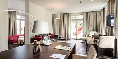 Hochzeit - Umgebung: in einer Stadt - Zeltweg - Gästehaus Penthouse Suite - Hotel Steirerschlössl