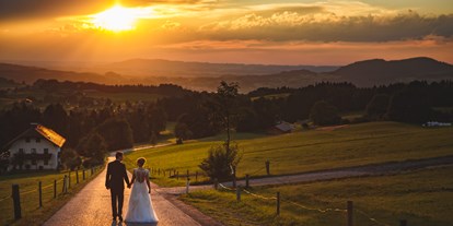 Hochzeit - Frühlingshochzeit - Sonnenuntergang - Ansitz Wartenfels