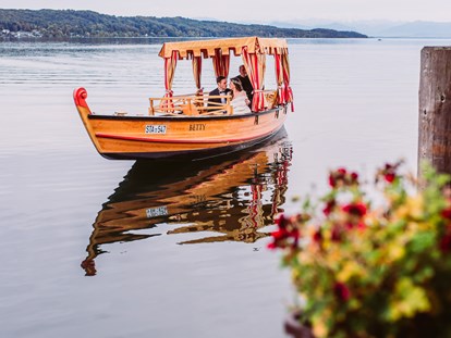 Hochzeit - Umgebung: am Land - LA VILLA am Starnberger See 