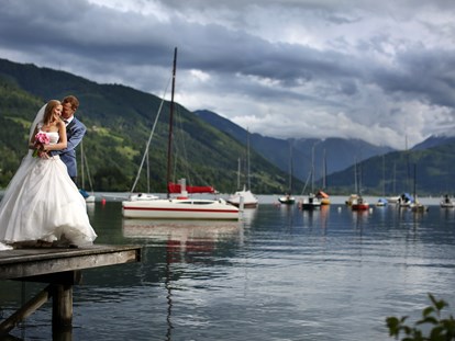Hochzeit - Umgebung: mit Seeblick - Österreich - Privatstrand am Zeller See - Schloss Prielau Hotel & Restaurants