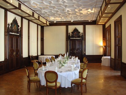 Hochzeit - Art der Location: Restaurant - Schloss Wolfsberg
Kleine Hochzeitsgesellschaft  - Schloss Wolfsberg
