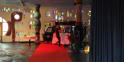 Hochzeit - Art der Location: Eventlocation - Rankweil - Cocktails vom Retro-Cocktailwagen. - Markthalle Altenrhein Hundertwasser Architekturprojekt