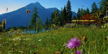 Hochzeit - Art der Location: im Freien - Seefeld in Tirol - Heiraten inmitten der Tiroler Bergwelt auf der Gamsalm Ehrwald. - Gamsalm Ehrwald 