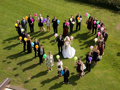 Hochzeit - Hochzeitsessen: mehrgängiges Hochzeitsmenü - Patergassen - Menschen-Herz - Fotoshooting - Inselhotel Faakersee - Inselhotel Faakersee