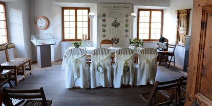 Hochzeit - Trauung im Freien - Mils bei Imst - Gerichtszimmer - Schloss Landeck