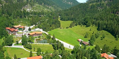Hochzeit - Umgebung: mit Seeblick - Bad Wiessee - Gesamtanlage für Ihre Hochzeit in den Bergen - Feuriger Tatzlwurm