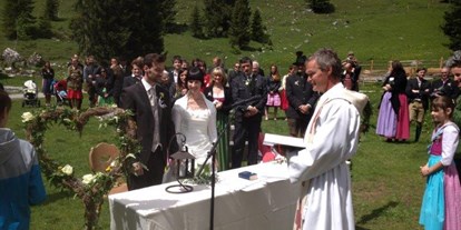 Hochzeit - Art der Location: Gasthaus - Hallstatt - Heiraten auf der Unterhofalm in Filzmoos. - Unterhofalm