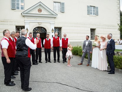 Hochzeit - Hochzeits-Stil: Boho - Greifenburg - 2018 G'sungen wird. #kärntnerlieder - Schloss Greifenburg