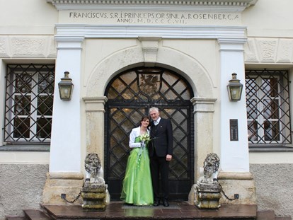 Hochzeit - Umgebung: im Park - 2014 Es war eine wunderschöne und lustige Hochzeit!  - Schloss Greifenburg