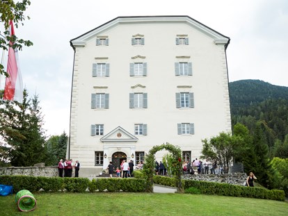 Hochzeit - Art der Location: Schloss - Das Schloss Greifenberg in Kärnten.
 - Schloss Greifenburg