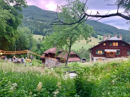 Hochzeit - Umgebung: in den Bergen - Bezirk Neunkirchen - Riegelhof - Landsitz Doderer