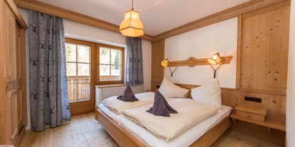 Hochzeit - Festzelt - Unken - Familienzimmer mit 2 getrennten Schlafräumen - Alpengasthof Almrose