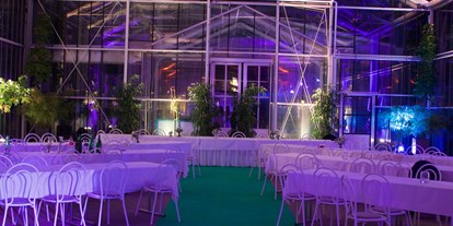 Hochzeit - Art der Location: Wintergarten - Stockerau - Eventglashaus 2 - der perfekte Ort für eine ruhige Tafel - Eventglashaus - Praskac Das Pflanzenland