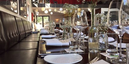 Hochzeit - Preisniveau: günstig - Sulz (Sulz) - Modern gedeckt - Kesselhaus Bar & Restaurant