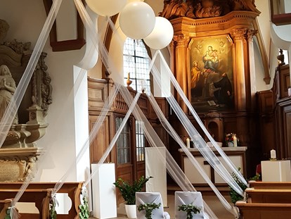 Hochzeit - Hochzeits-Stil: Fine-Art - Schlossgastronomie Herten