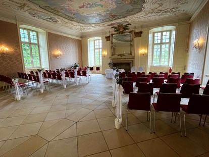 Hochzeit - Art der Location: ausgefallene Location - Schlossgastronomie Herten