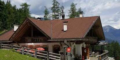 Hochzeit - Art der Location: Bauernhof/Landhaus - Tirol - In Mitten der Natur dieses Juwel unter den Almwirten. - Herzebner Alm