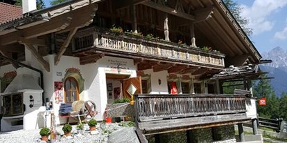 Hochzeit - Geeignet für: Geburtstagsfeier - Hall in Tirol - Jeden Sonnenstrahl nutzen und ein ausgiebiges Frühstück bis Mittag genießen. - Herzebner Alm