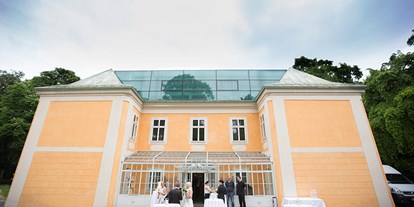 Hochzeit - Art der Location: Eventlocation - Vorderweißenbach - Eine Hochzeit im Bergschlößl Linz. 
Foto (c) sandragehmair.com - Bergschlößl