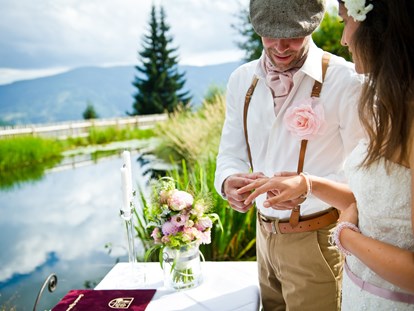 Hochzeit - Hunde erlaubt - Treffen (Treffen am Ossiacher See) - Sommerhochzeit - Almdorf Seinerzeit