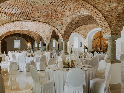 Hochzeit - Hochzeits-Stil: Fine-Art - Wels (Wels) - Gewölbesaal für 50 - 200 Personen - GANGLBAUERGUT