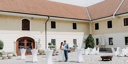Hochzeit - Oberösterreich - mediterraner Innenhof - perfekter Ort für die Agape - GANGLBAUERGUT