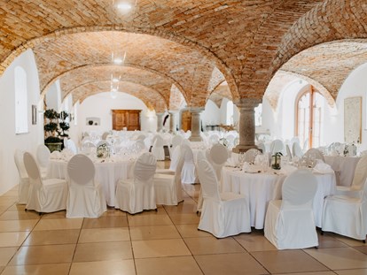 Hochzeit - Hochzeits-Stil: Vintage - Wels (Wels) - Gewölbesaal für 50 - 200 Personen - GANGLBAUERGUT