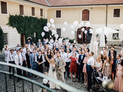 Hochzeit - Hochzeits-Stil: Modern - Wels (Wels) - Luftballonstart - GANGLBAUERGUT