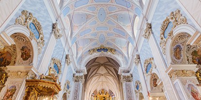 Hochzeit - Art der Location: Schloss - Maria Jeutendorf - Eine Hochzeitsfeier im Stift Göttweig. - Benediktinerstift Göttweig