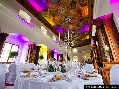 Hochzeit - Art der Location: Gasthaus - Heiraten in dem Renaissanceschloss Rosenburg in Niederösterreich. - Renaissanceschloss Rosenburg