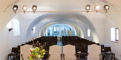 Hochzeit - Umgebung: am Land - Forchtenstein - Der Trauungssaal des Schloss Lackenbach. - Schloss Lackenbach