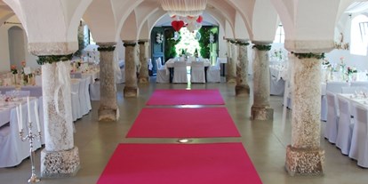 Hochzeit - Trauung im Freien - Liebenfels - Viele Gestaltungsmöglichkeiten in Thon7
Großer Festsaal für bis zu 220 Personen - Thon 7 - Feiern mit Tradition