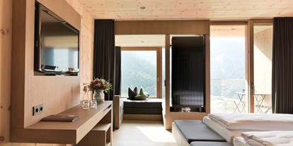 Hochzeit - Kapelle - Osttirol - Doppelzimmer Klassik - Gradonna ****s Mountain Resort Châlets & Hotel