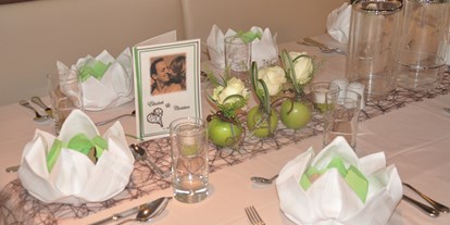 Hochzeit - Geeignet für: Firmenweihnachtsfeier - Hallstatt - Die Tischdeko richtet sich ganz nach eurem Geschmack. - Kesselgrubs Ferienwelt