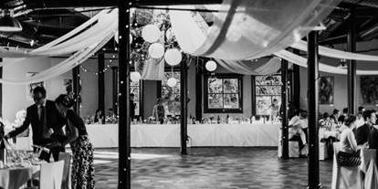 Hochzeit - Geeignet für: Firmenweihnachtsfeier - Südburgenland - Fotografie Rebecca Kuglitsch https://rebeccakuglitsch.com/ - Rogner Bad Blumau